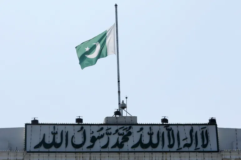 2019-08-15T142948Z_1600380614_RC129351E8A0_RTRMADP_3_INDIA-KASHMIR-PAKISTAN-1-1758603119